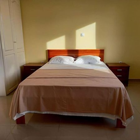 One Cozy Bedroom - Studio In サンタ・マリア エクステリア 写真